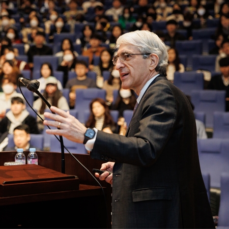 Yale University President Invited to Give a Special Lecture at Seoul National University
