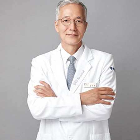 A Benevolent Devotion: Doctor In Kwon Kim, Recipient of the 11th SNU Service to Society Award