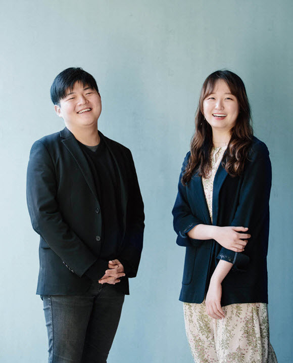 Mentors for Freshman Orientation 2020 (Kang San, Department of Biology Education Class of ‘16, and Jo Ye-Eun, Department of Communication Class of ‘17.)