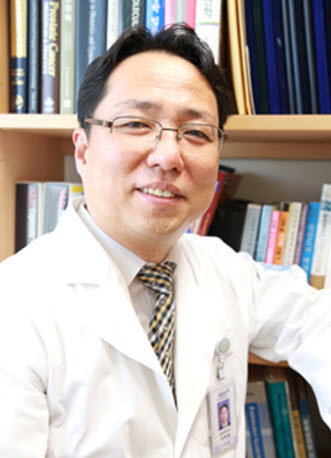 Professor Lee Hak Jong