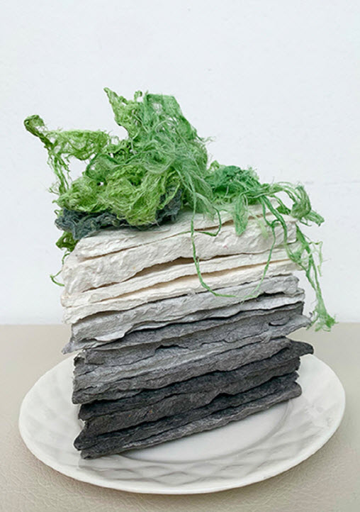 Excellence Award Artwork “A Piece of Cake” (created by Choi Yewon, College of Fine Arts)