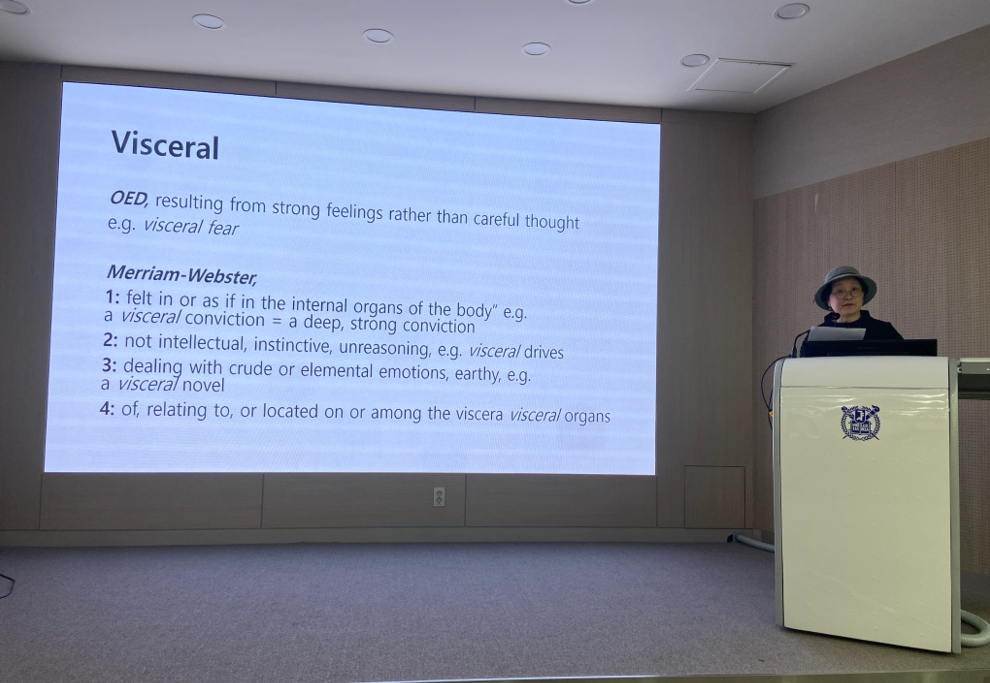 Professor Chung Eun-Gwi on Kim Hyesoon’s transgressive poetics