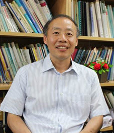 Professor HONG Yun-Chul, College of Medicine